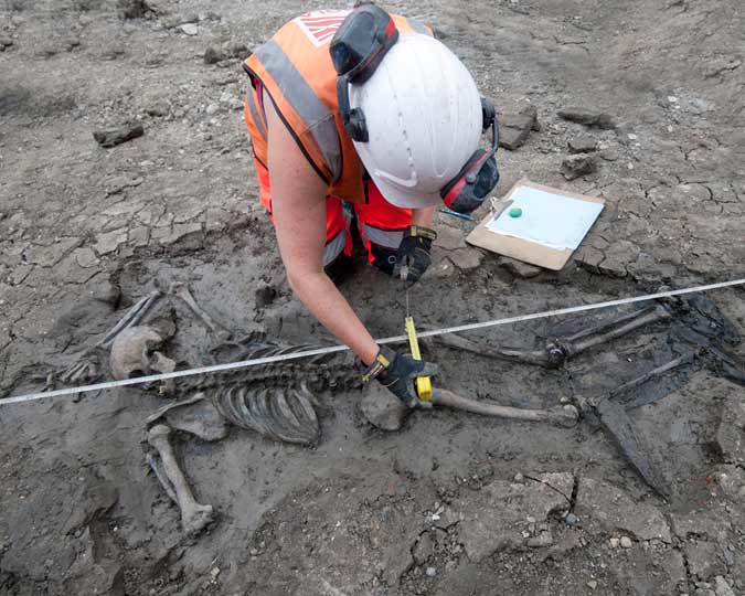 Man in the mud discovered during Tideway excavations.